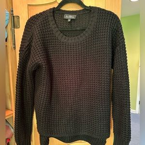 Sam Edelman size large black knit sweater